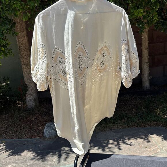 7 For All Mankind M Eyelet Puff Sleeve Tunic Embroidered Blouse - Picture 6 of 6